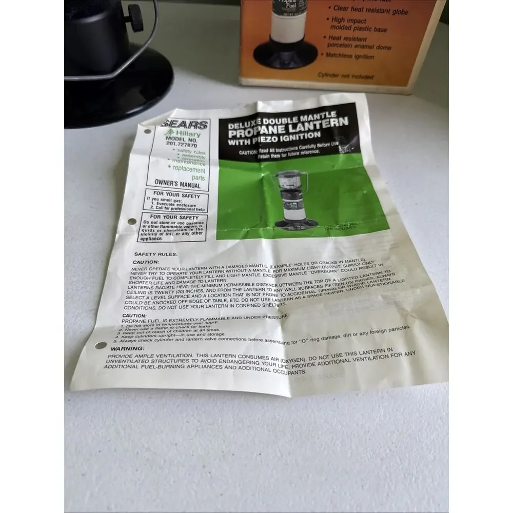 SEARS BEST HILLARY DELUXE DOUBLE MANTLE PROPANE LANTERN W/PIEZO IGNITION